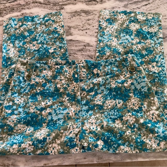 Ann Taylor Pants Blue Green Floral Stretch Ankle Women's Size 8 - Picture 1 of 5